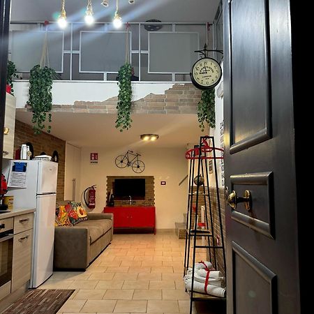 Frizzi & Lazzi House Διαμέρισμα Νάπολη Εξωτερικό φωτογραφία